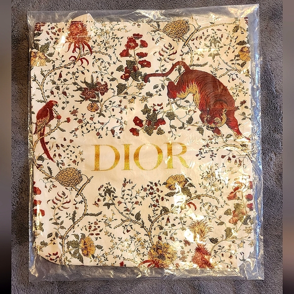 Dior Tiger Canvas Tote New, Unopened - Picture 1 of 4